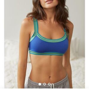Urban Outfitters Out from Under Snap Dragon Waffel Bralette Size XS/S Sold Out